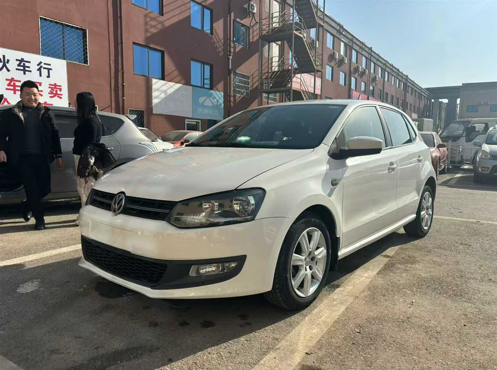 大众POLO手动挡 1.6L 铝合金轮毂 14万多公里 